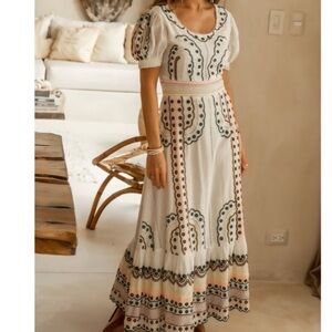 Embroidered Peasant Style Bohme Avalee Maxi Dress Size Small
